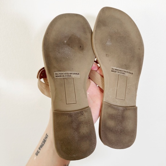 Dolce Vita gotie flip flops 6 women’s - Picture 3 of 3